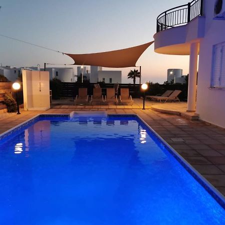Villa Vista Paphos Exteriör bild