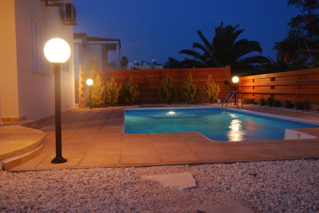 Villa Vista Paphos Exteriör bild